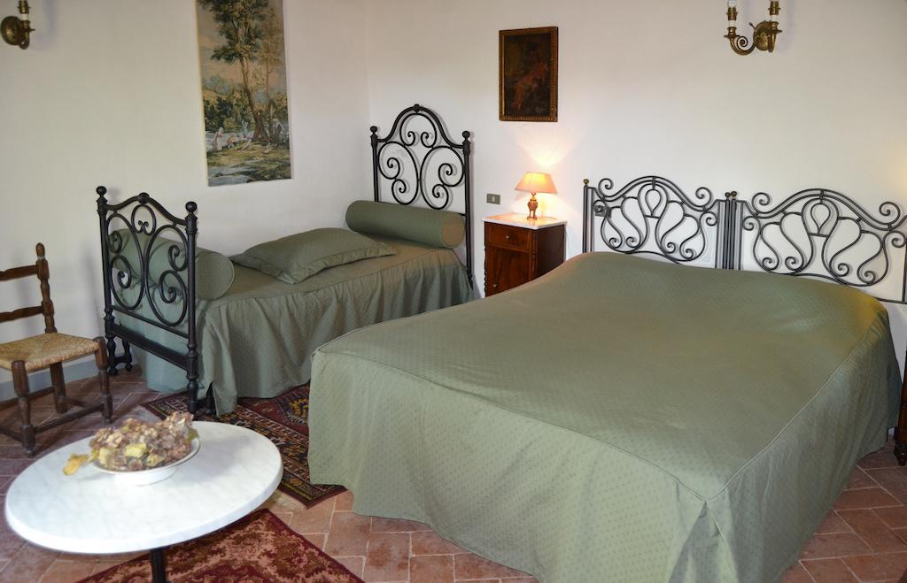 Charming Villa Marcialla Tavarnelle Val di Pesa 객실 사진
